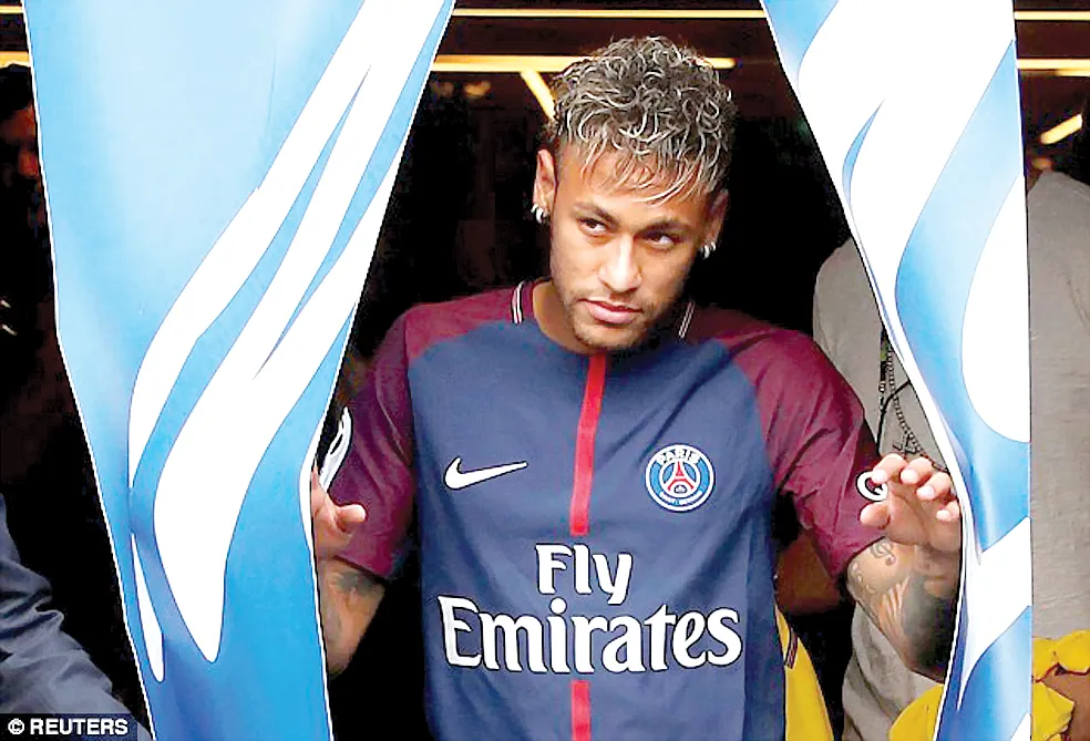 Neymar đến PSG với bản hợp đồng 222 triệu EUR: Sự “điên khùng” hợp lý ảnh 3