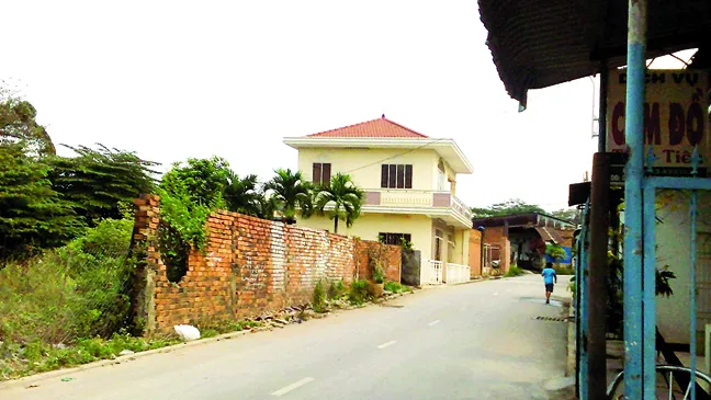  Khu đất của ông Đào Ngọc Lâm (quận 9) đã 5 năm xin giấy  chủ quyền vẫn chưa xong            Ảnh: Thanh Hải