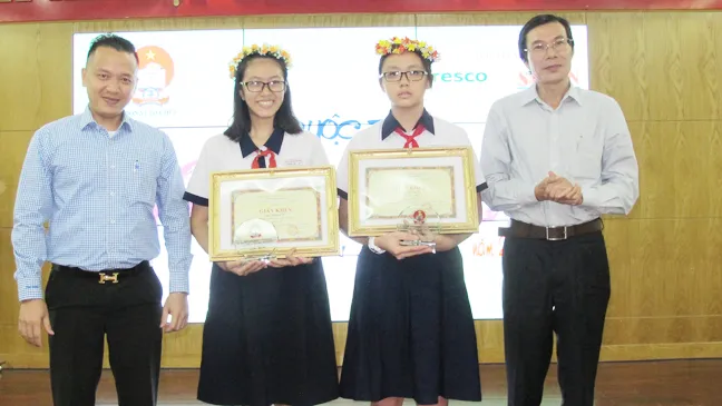 Trao giải cuộc thi Văn hay chữ tốt năm 2017 tại TPHCM ảnh 1