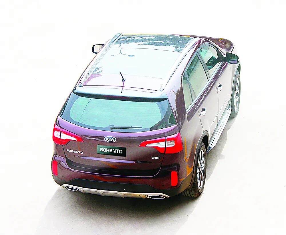 Kia Sorento trang bị mới, giá từ 798 triệu đồng tại Việt Nam ảnh 2