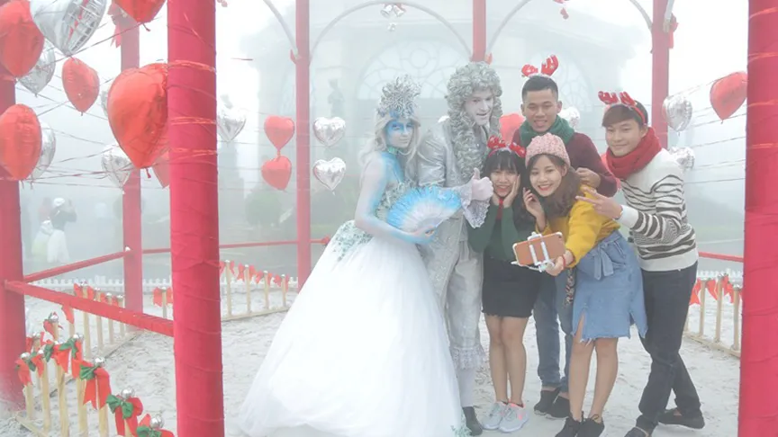 Chinh phục một nửa của bạn với những điểm đón Giáng sinh độc lạ  ảnh 5