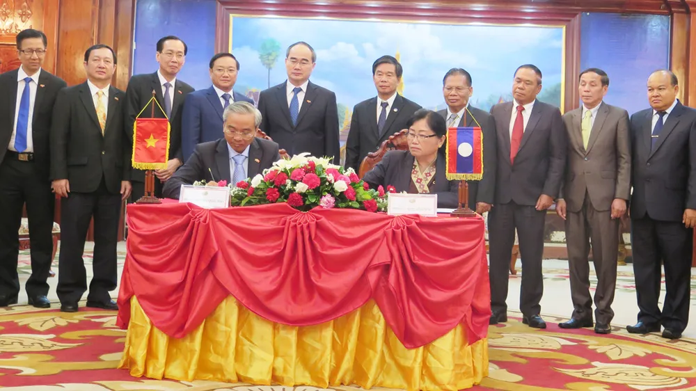 TPHCM sẵn sàng chia sẻ kinh nghiệm, giải pháp phát triển Thủ đô Viêng Chăn, Lào ảnh 3