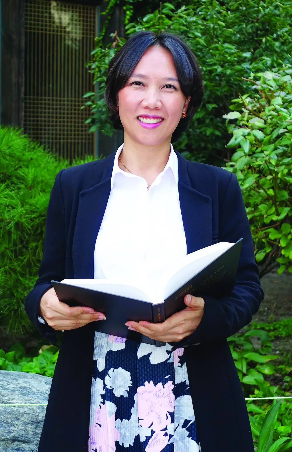 Người xây cầu nối Việt - Hàn ảnh 1