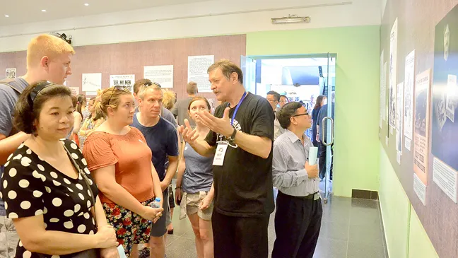 Triển lãm “Làn sóng phản đối cuộc chiến tranh phi nghĩa của Mỹ ở Việt Nam”