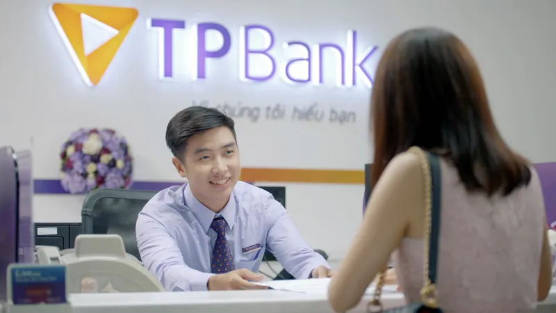 “Bão quà tặng” xe, nhà tiền tỷ cho khách hàng TPBank ảnh 1