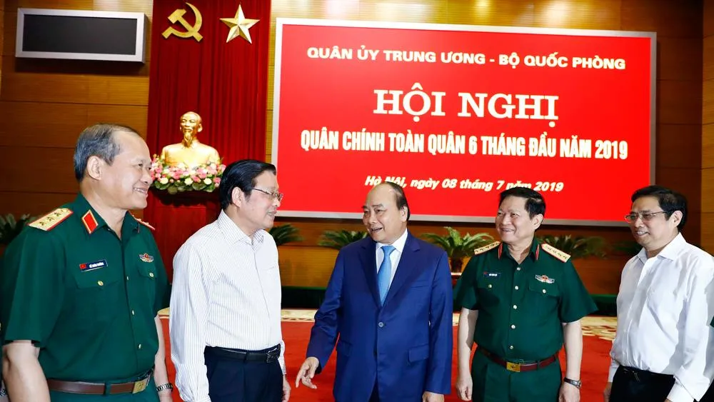 Thủ tướng  Nguyễn Xuân Phúc  và các đại biểu  tham dự hội nghị. Ảnh: TTXVN