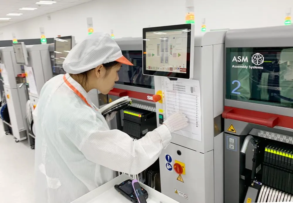 Di động thương hiệu Việt “xuất ngoại” ảnh 2