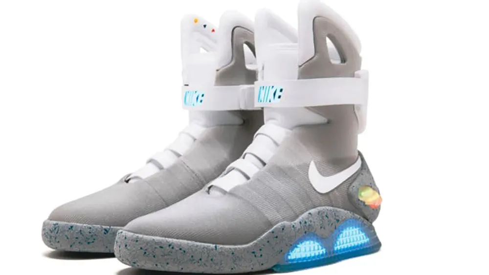 Bán đấu giá giày hiếm