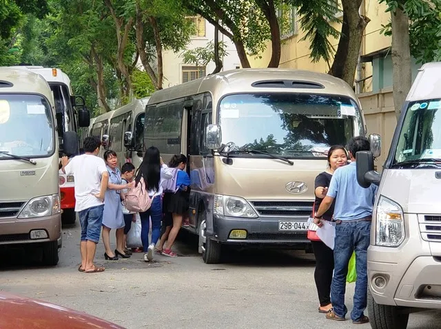 Bổ sung quy định đối với xe đưa đón học sinh