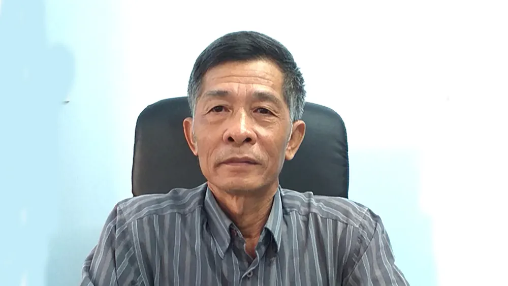 Rác xây dựng, rác cồng kềnh “ra phố” ảnh 3