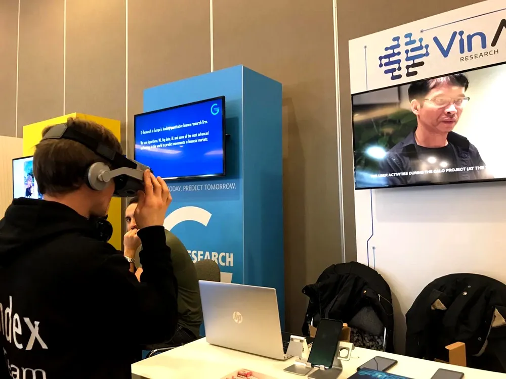 VINAI công bố nghiên cứu khoa học tại Hội nghị số 1 thế giới về trí tuệ nhân tạo – NEURIPS 2019 ảnh 2