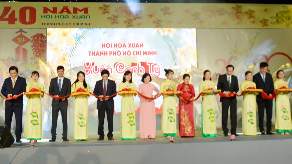 Khai mạc Hội Hoa xuân TPHCM Canh Tý 2020 ảnh 1