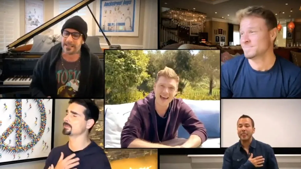 Các nghệ sĩ tham gia buổi biểu diễn trực tuyến iHeart Living Room Concert for America.  Ảnh: FOX