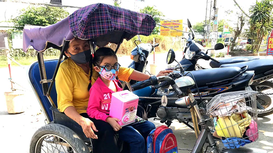 Tuổi nhỏ làm việc nhỏ