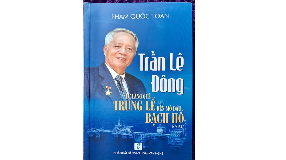 Phác họa chân dung người anh hùng