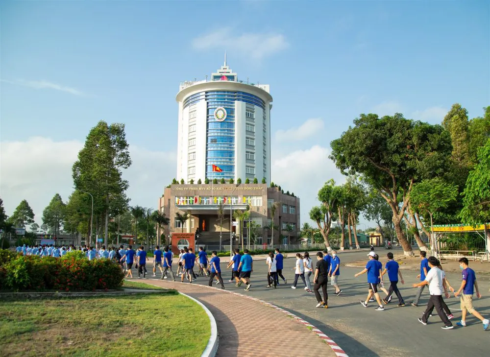 Công ty TNHH MTV Xổ số kiến thiết tỉnh Đồng Tháp tham dự  lễ phát động “Ngày chạy Olympic vì sức khỏe toàn dân năm 2021”