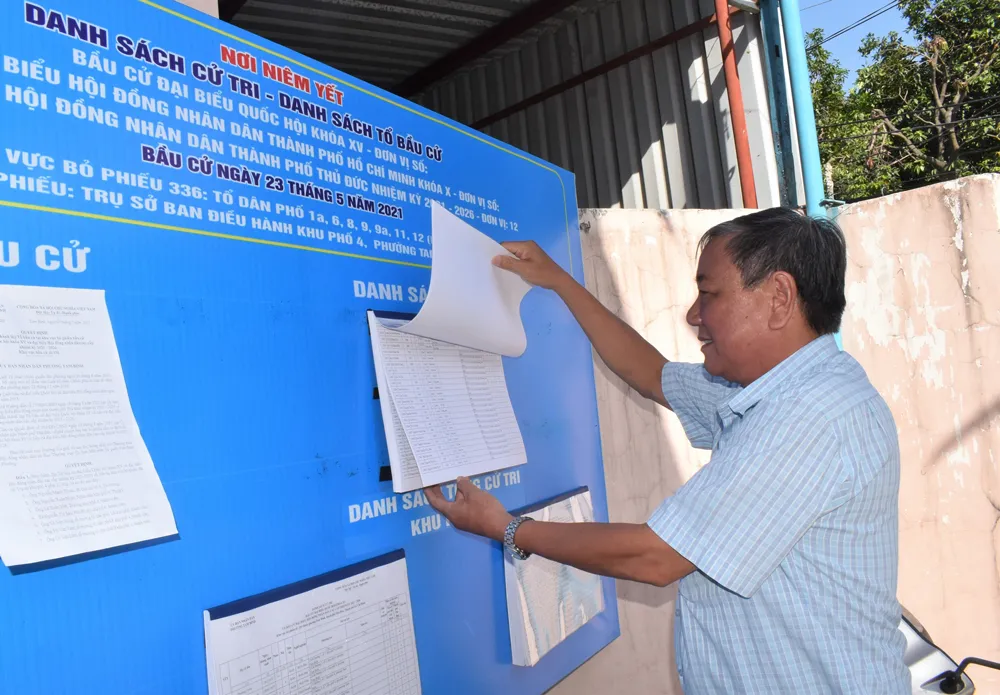 Điểm niêm yết danh sách cử tri tại trụ sở  Ban điều hành khu phố 4, phường  Tam Bình, TP Thủ Đức, TPHCM. Ảnh:  ĐÌNH LÝ