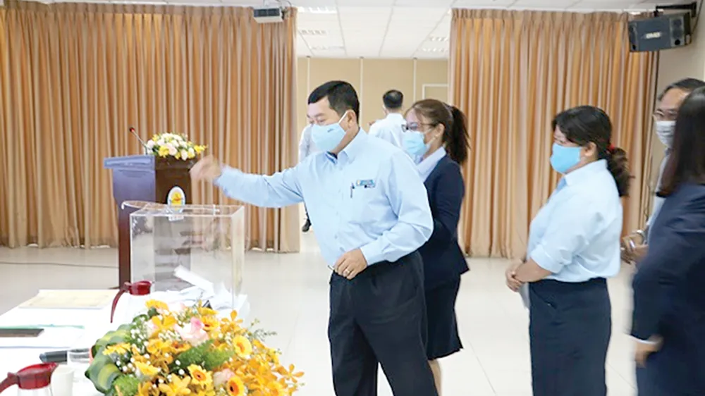 Hội nghị Đại biểu Người lao động Công ty TNHH Một thành Viên Xổ số Kiến thiết thành phố năm 2021 ảnh 4