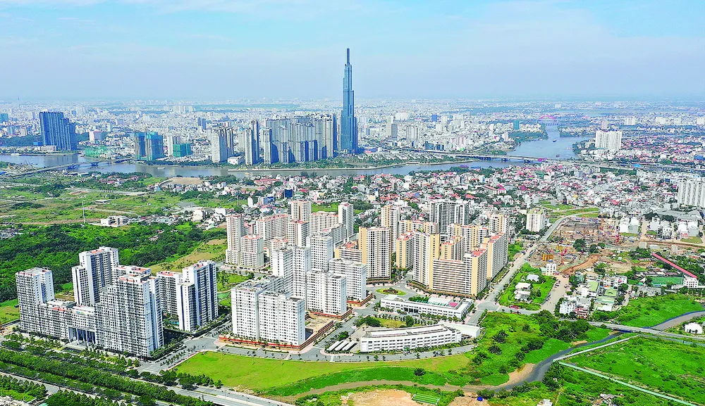 Nhiều dự án lớn góp phần  hiện đại hóa TPHCM. Ảnh: VIỆT DŨNG