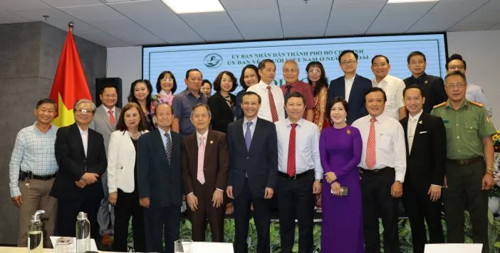 Kiều bào hướng về Thành phố Hồ Chí Minh cùng đồng tâm chống dịch Covid-19 ảnh 1