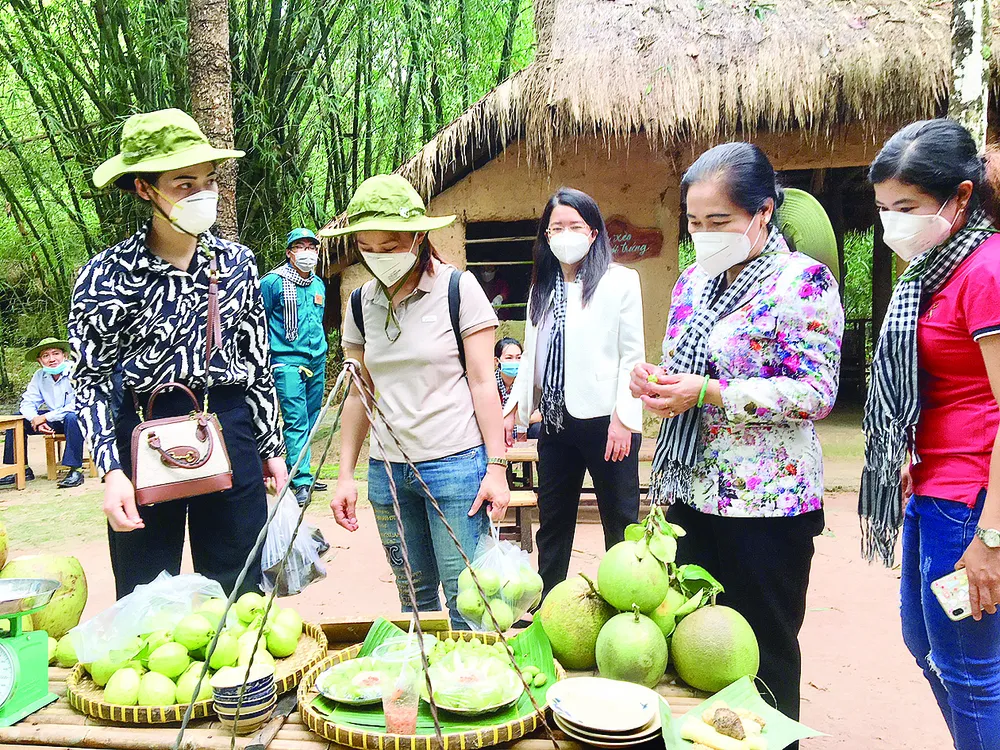 TPHCM thí điểm đón khách đến Cần Giờ, Củ Chi: An toàn vẫn trên hết ảnh 1