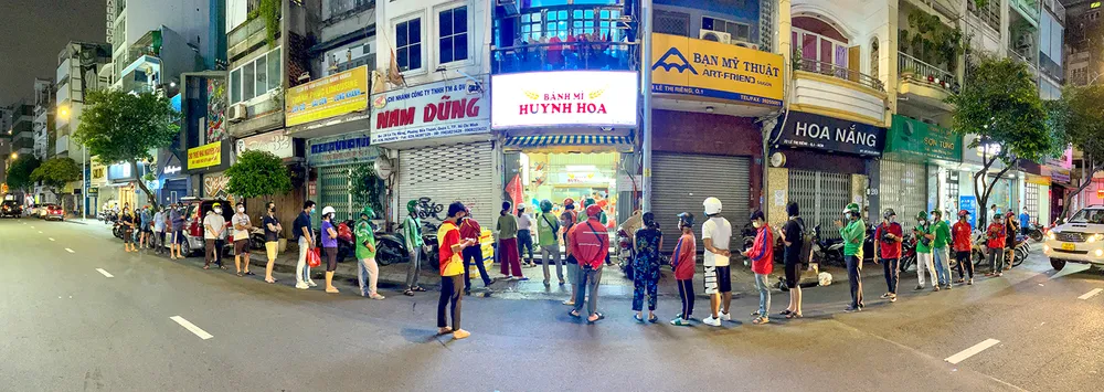 Sức sống thành phố trở lại ảnh 6