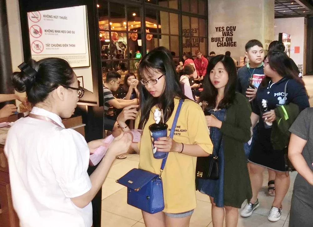 Phát triển công nghiệp văn hóa: Xu thế số hóa và cuộc cạnh tranh khốc liệt ảnh 2