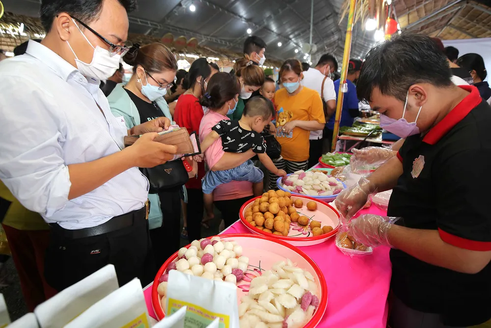 Rực rỡ sắc màu bánh dân gian ảnh 2