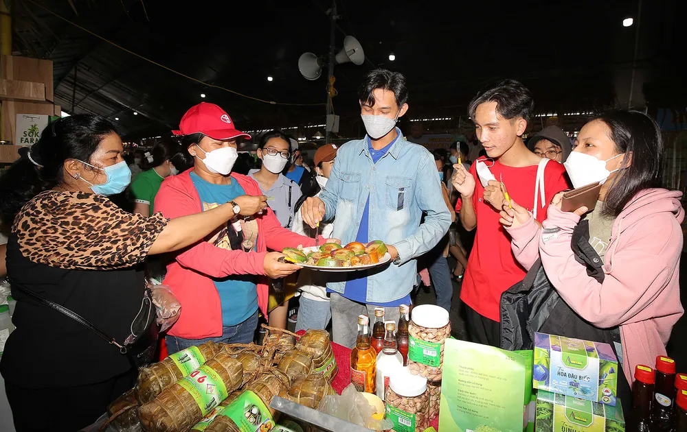 Rực rỡ sắc màu bánh dân gian ảnh 5