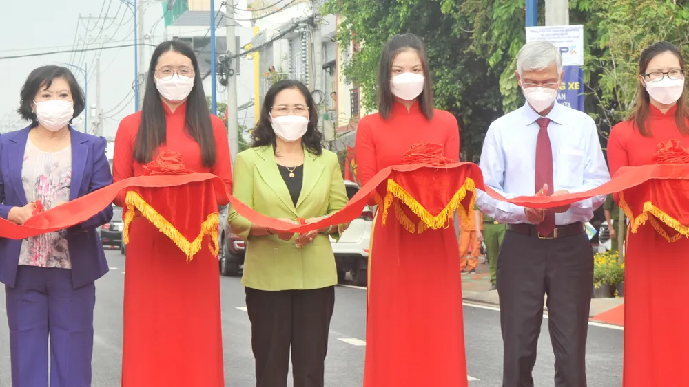 Sức sống mới từ những công trình giao thông ảnh 2