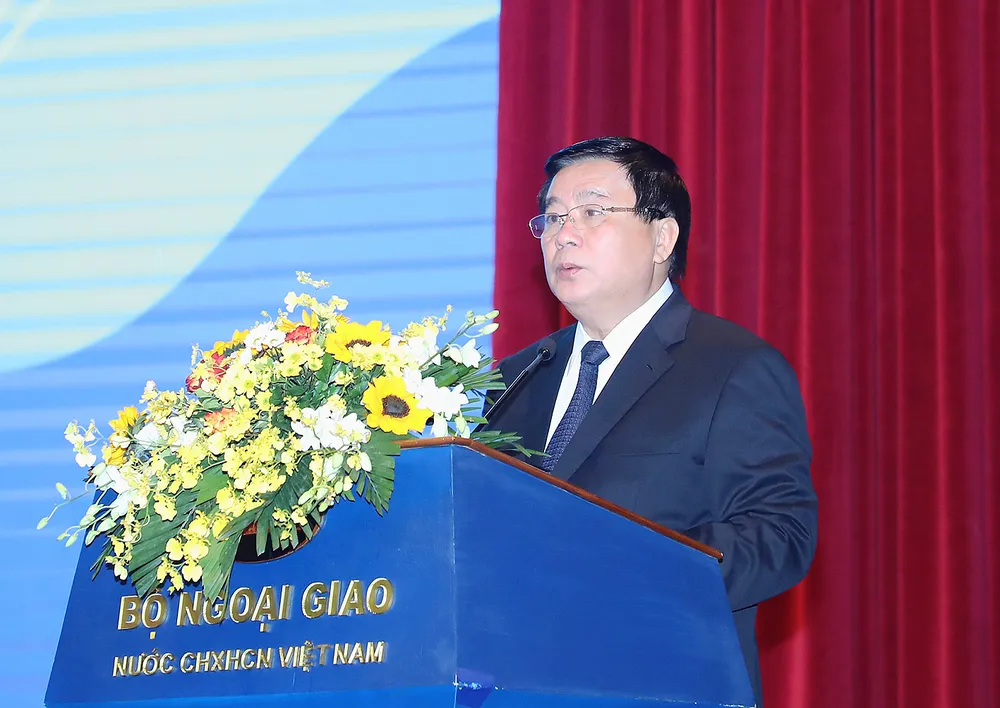 Đồng chí Nguyễn Xuân Thắng phát biểu khai mạc hội thảo. Ảnh: QUANG PHÚC