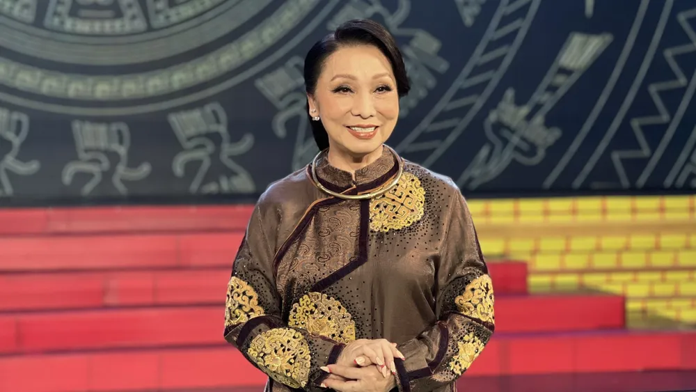 NSND Bạch Tuyết NSND Bạch Tuyết