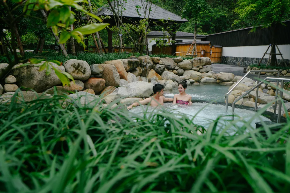 Nghỉ dưỡng kết hợp chăm sóc sức khỏe tại Yoko Onsen Quang Hanh