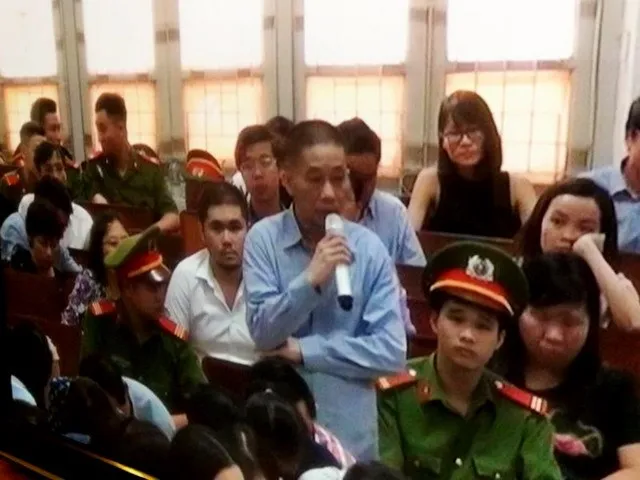 Xét xử đại án OceanBank: Nguyên phó tổng PVN bất ngờ thừa nhận tiền tỷ từ Nguyễn Xuân Sơn ảnh 1