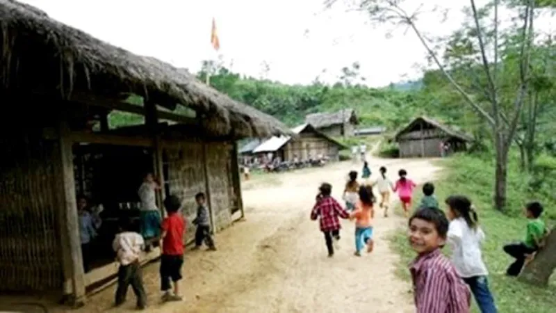Học sinh tại một điểm trường tại vùng núi cao phía Bắc (ảnh minh họa)