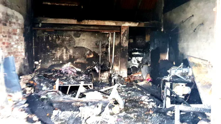 Cháy cửa hàng giữa đêm, 3 mẹ con thiệt mạng ảnh 1