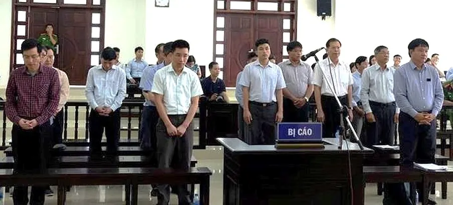 Y án 13 năm tù đối với ông Đinh La Thăng ảnh 1