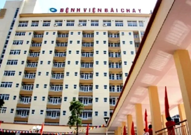 BV Bãi Cháy nơi xảy ra sự việc 2 bệnh nhân nhảy lầu tự tử