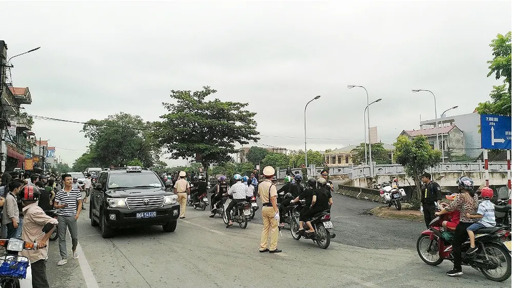 Truy điệu trọng thể Chủ tịch nước tại xã Quang Thiện - Đất mẹ quê hương ngóng mong ảnh 8