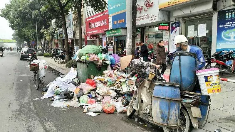 Hà Nội “ngộp thở” vì rác! ảnh 8