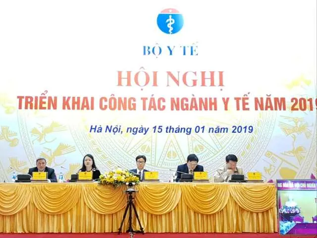  Người dân “chấm điểm” tốt hơn cho ngành y tế  ảnh 1