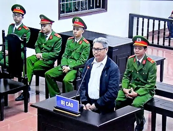 Giảm 1 năm tù cho cựu giáo viên hoạt động chống phá nhà nước