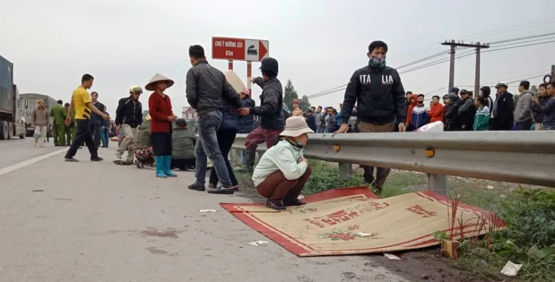 Tài xế “chơi” ma túy đá ketamine, ngủ gật lúc gây ra vụ TNGT thảm khốc ở Hải Dương  ảnh 2