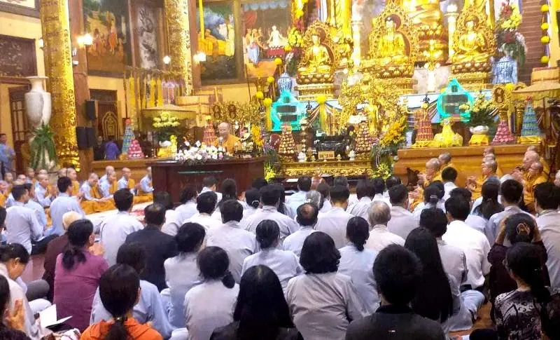 “Thỉnh vong” và “oan gia trái chủ” ở chùa Ba Vàng không đăng ký hoạt động tôn giáo ảnh 1