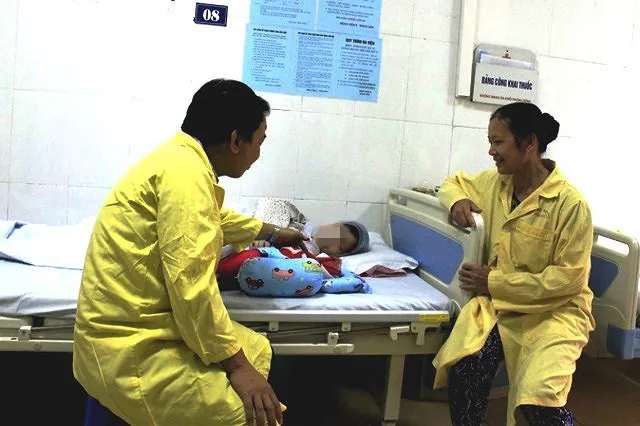 Sản phụ bị tim bẩm sinh nguy cơ tử vong cao vẫn "mẹ tròn con vuông" ảnh 1