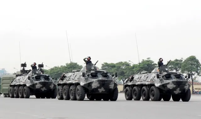 Diễn tập tấn công đối tượng khủng bố, giải cứu con tin ảnh 1