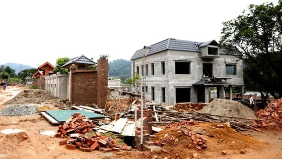 Xử lý vi phạm đất rừng ở Sóc Sơn, hàng loạt cán bộ, đảng viên bị kỷ luật ảnh 1