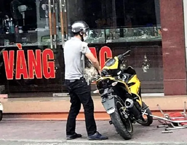 Xác định danh tính nghi phạm cướp tiệm vàng ở Quảng Ninh ảnh 1