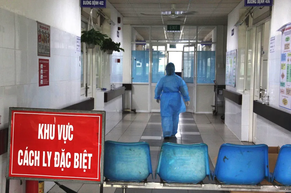 Việt Nam nâng mức cảnh báo cao hơn WHO là đúng đắn ảnh 2