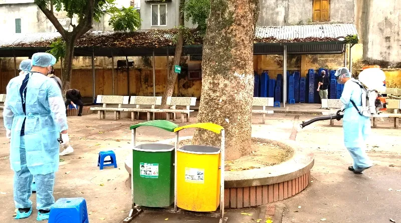 Hà Nội bắt đầu triển khai test nhanh Covid-19 trên diện rộng ảnh 12